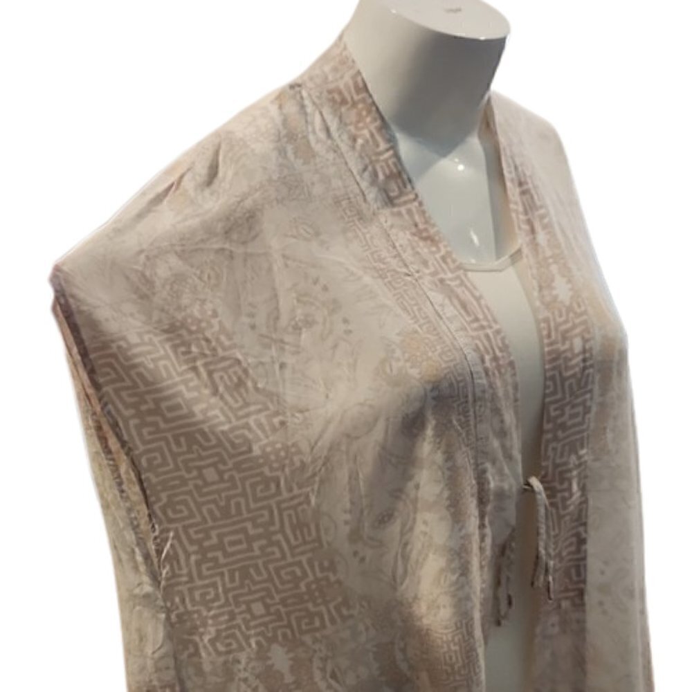 [Victoria Secret] Tan Print Robe - Size OSFM - Picture 2 of 7